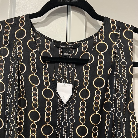 Banana Republic Sleeveless Top NWT - Picture 2 of 8